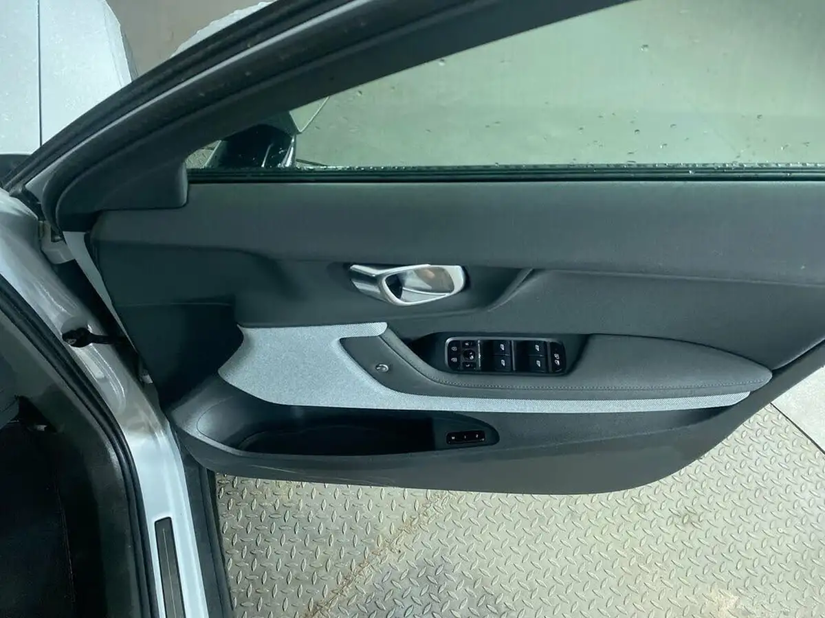 2021-polestar-polestar-2-e-ps2-165kw-standard-single-hatchback-big-26