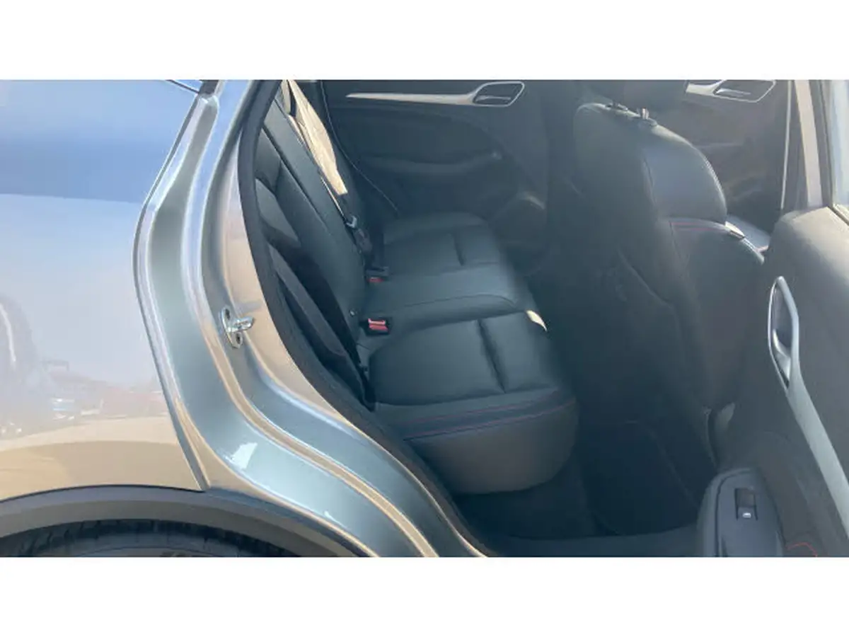 2021-mg-zs-suv-10t-gdi-exclusive-big-15