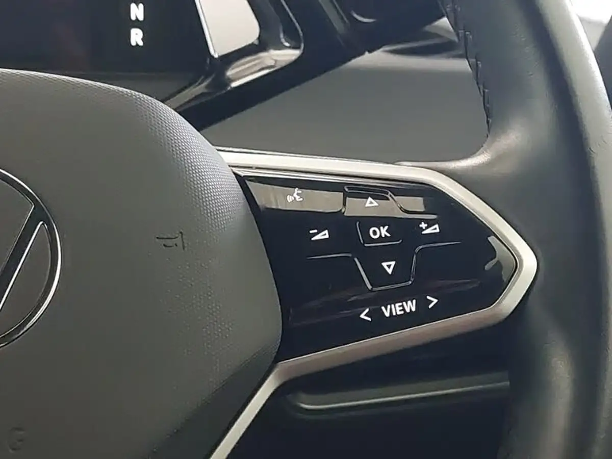 2022-volkswagen-id3-e-life-204ps-58kwh-pro-performance-big-12