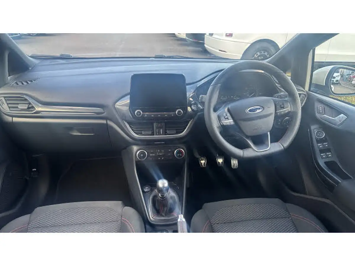 2018-hyundai-kona-16-t-gdi-premium-gt-1-tone-roof-big-9