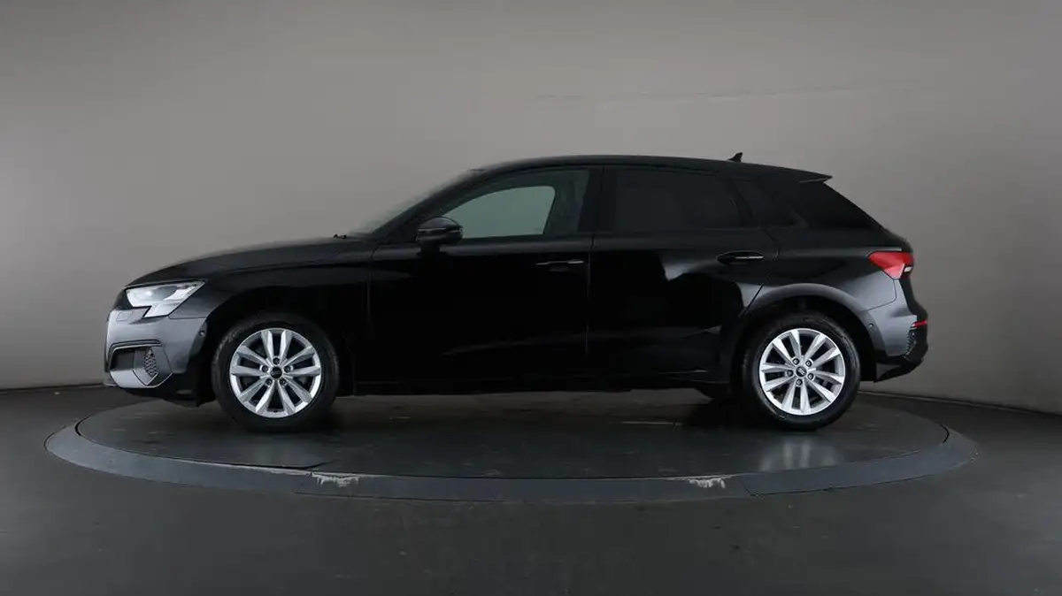 2021-audi-a3-15-35-tfsi-technik-big-39