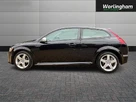 2009-volvo-c30-16-r-design-small-3