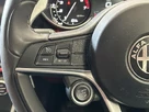 2018-alfa-romeo-giulia-20-veloce-small-38