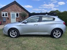 2011-alfa-romeo-giulietta-14-lusso-tb-120bhp-small-4