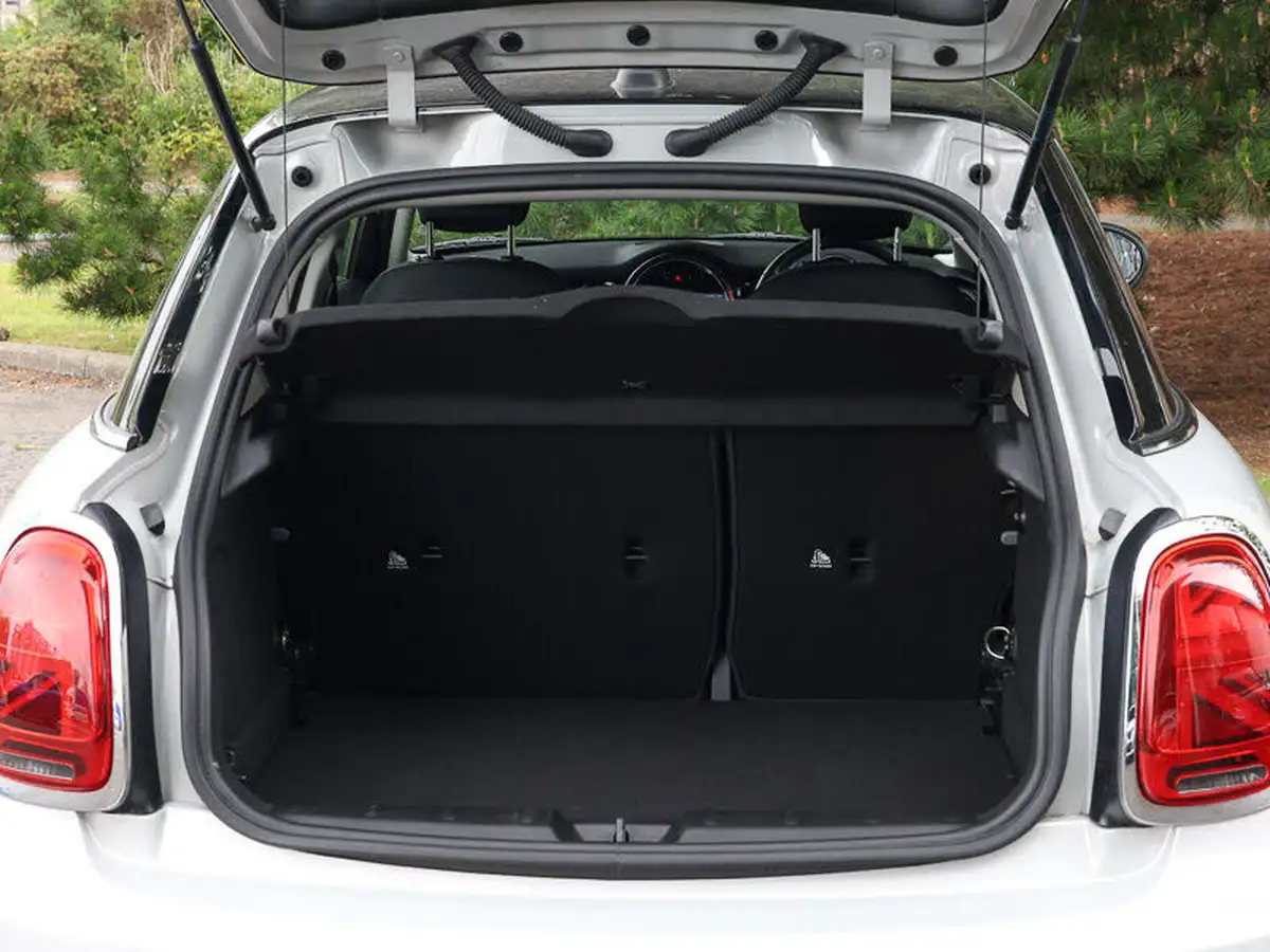 2021-mini-cooper-15-cooper-classic-hatchback-5d-big-12