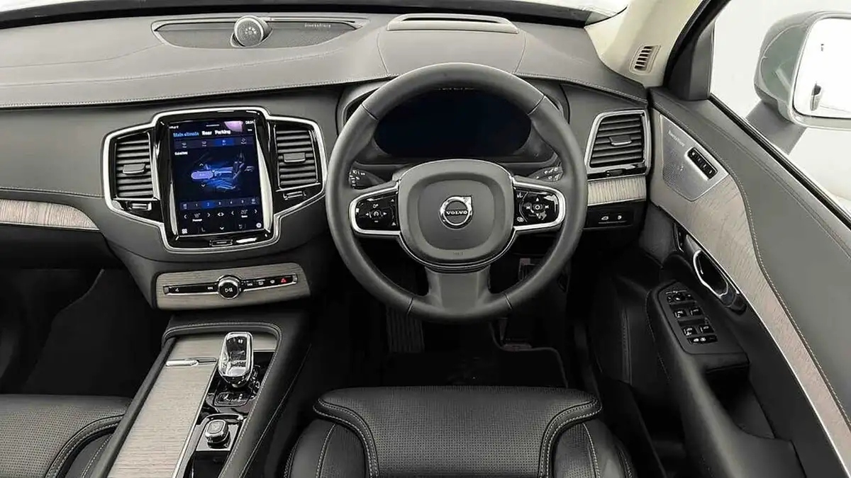 2024-volvo-xc90-20-t8-ultimate-dark-big-10