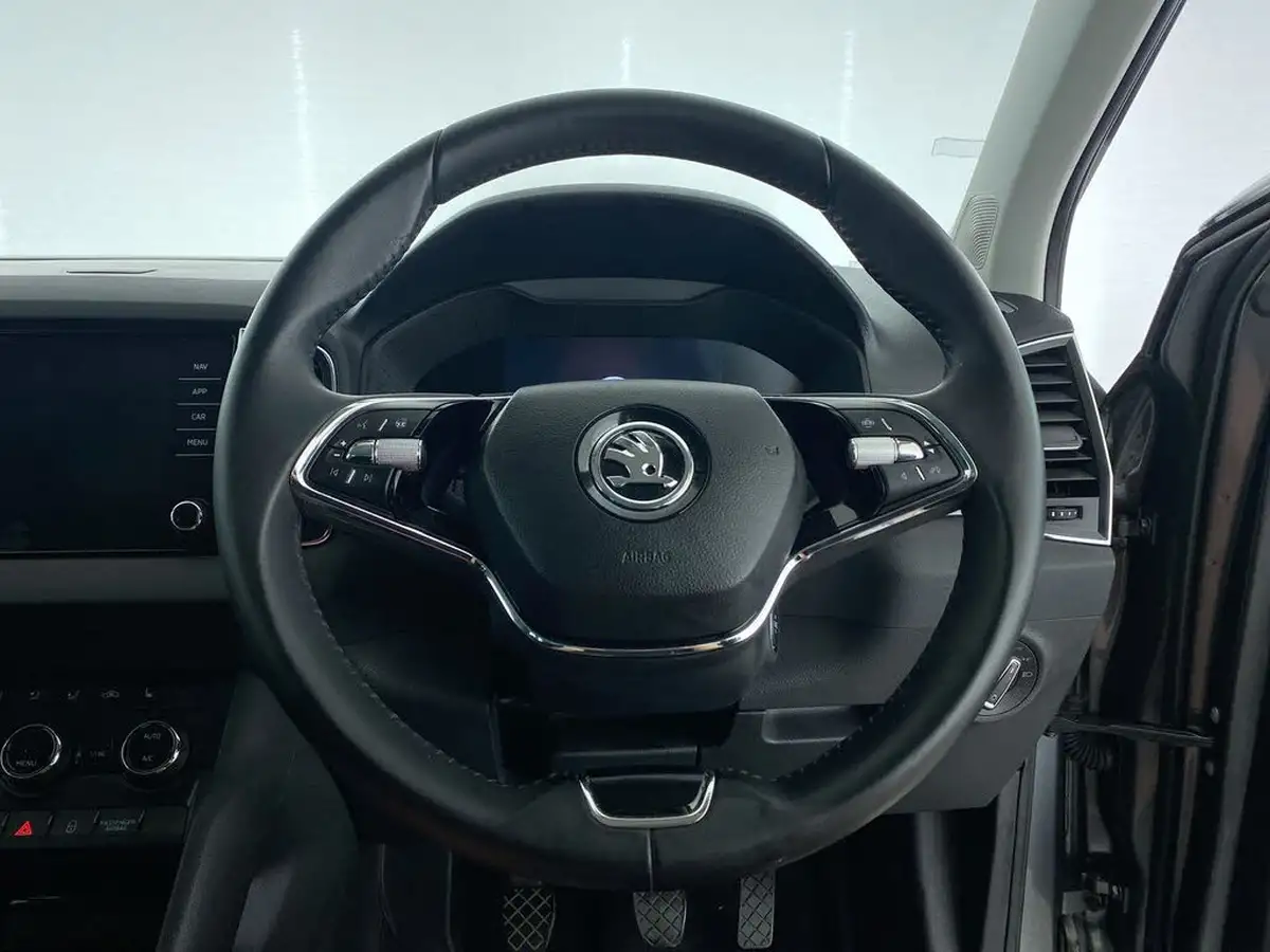 2023-skoda-karoq-15-tsi-se-l-big-15