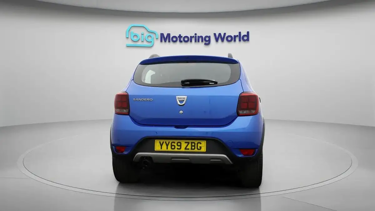 2020-dacia-sandero-stepway-09-tce-essential-big-6
