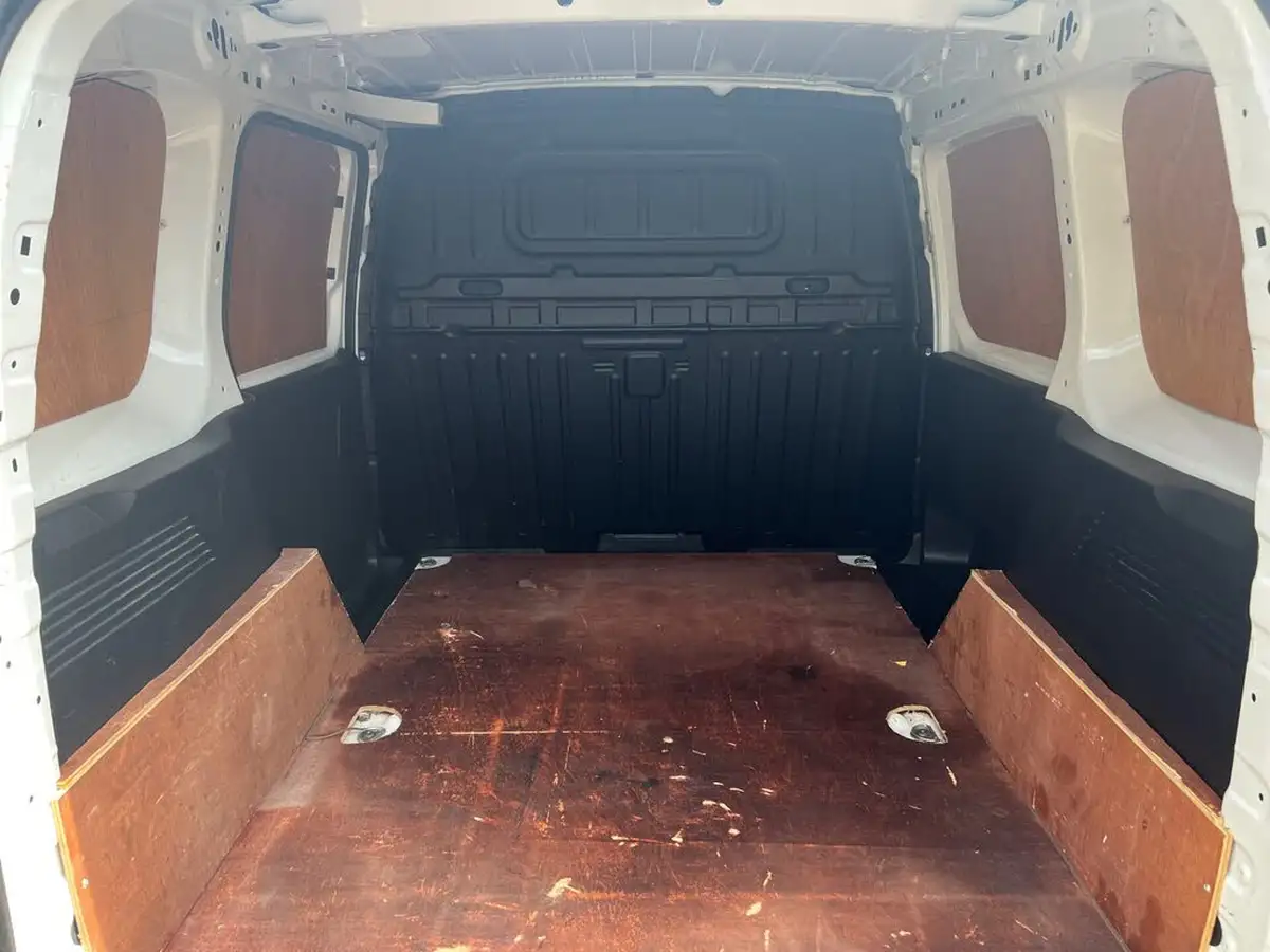 2021-citroen-berlingo-15bluehdi-650-x-panel-big-28