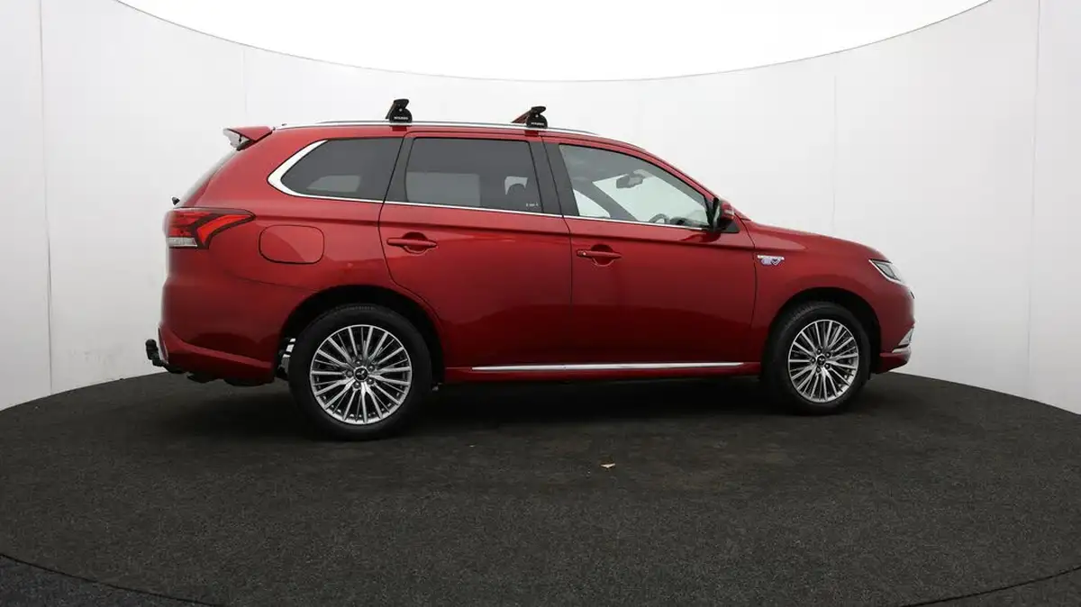 2020-mitsubishi-outlander-24-exceed-phev-big-39