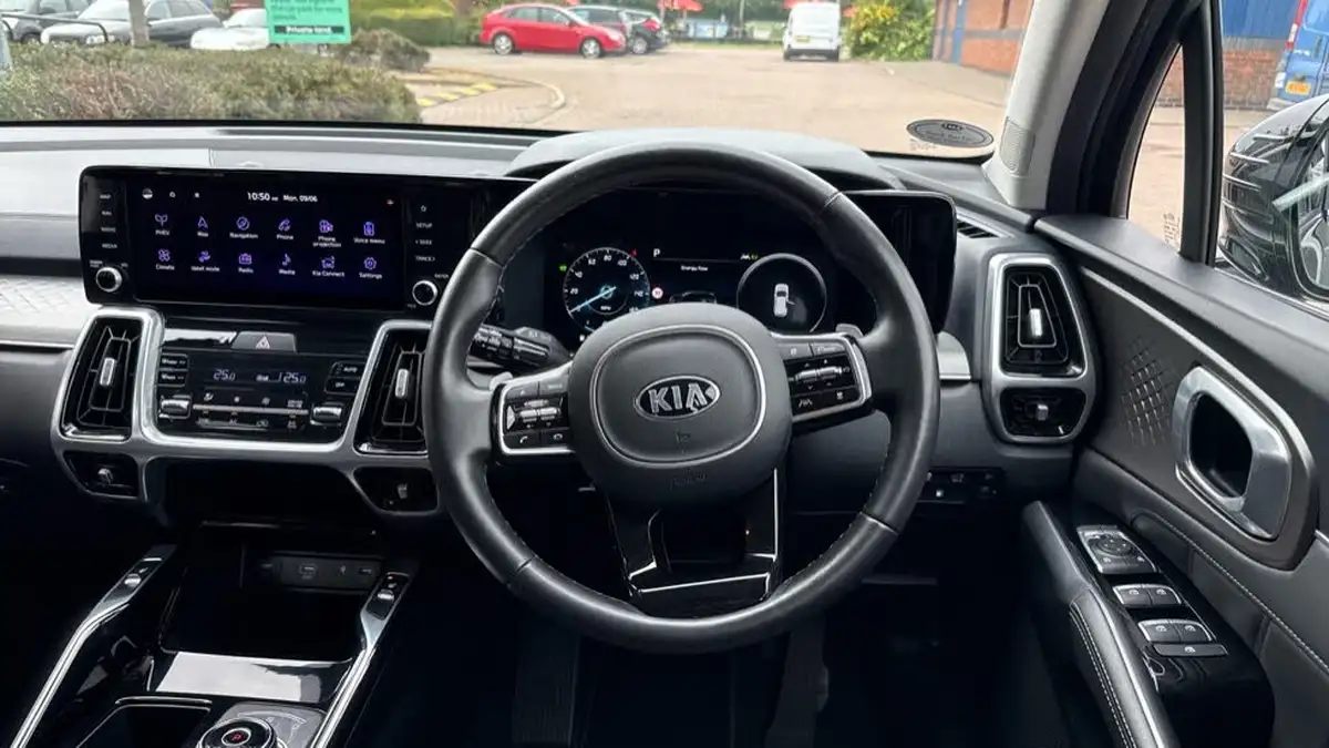 2022-kia-sorento-16-t-gdi-3-261bhp-phev-big-38