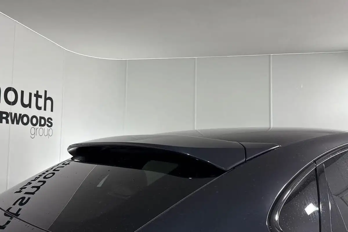 2023-porsche-cayenne-30-v6-platinum-edition-coupe-big-14