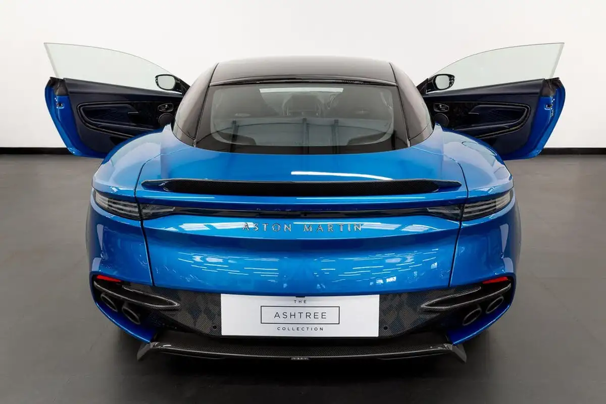 2019-aston-martin-dbs-52-v12-superleggera-big-19