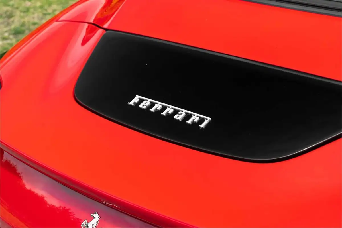 2024-ferrari-roma-38t-v8-spider-f1-dct-euro-6-ss-2dr-big-18
