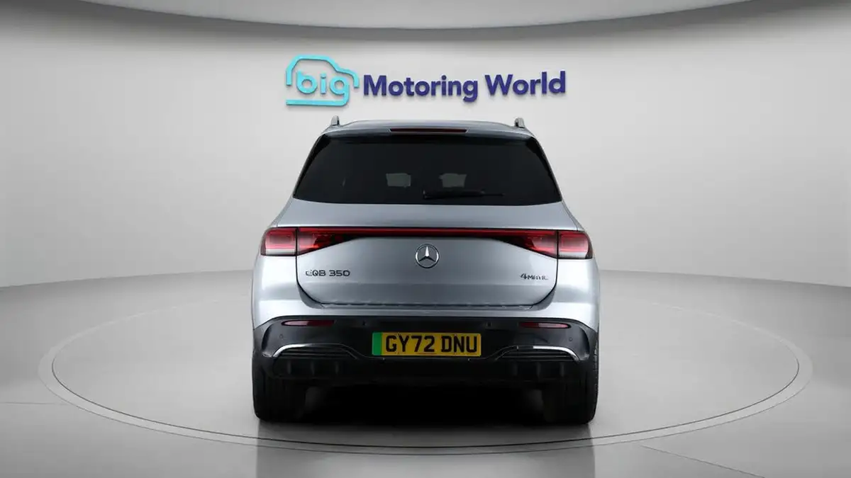 2022-mercedes-benz-eqb-e-eqb-350-amg-line-big-6