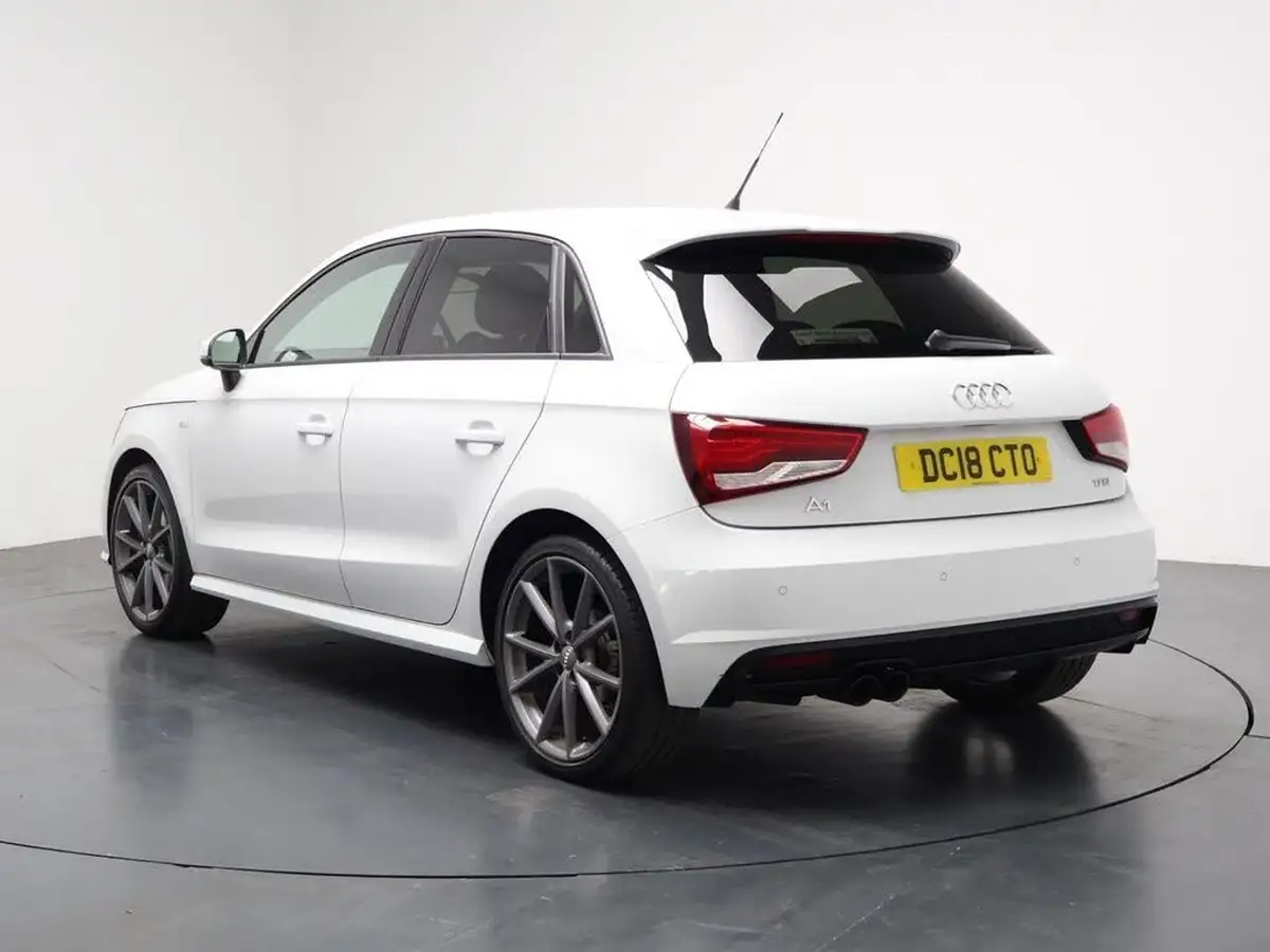 2018-audi-a1-14-tfsi-black-edition-nav-125ps-sportback-5d-s-tronic-big-6