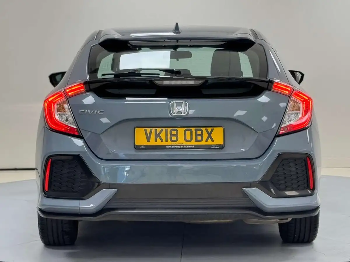 2018-honda-civic-10-vtec-turbo-se-129ps-hatchback-5d-big-9