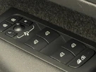 2024-volvo-xc40-20-b3-plus-small-25