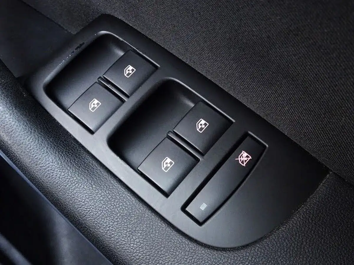 2014-vauxhall-zafira-tourer-14-exclusiv-big-27