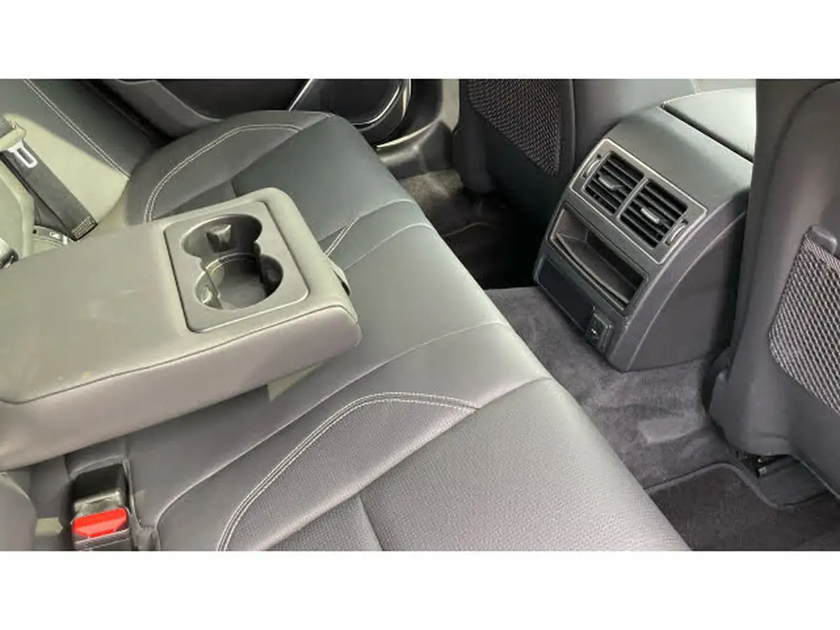2023-jaguar-xf-20-p300-300-sport-saloon-4d-big-41