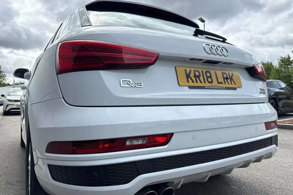 2018-audi-q3-20-tdi-quattro-s-line-edition-150ps-big-7