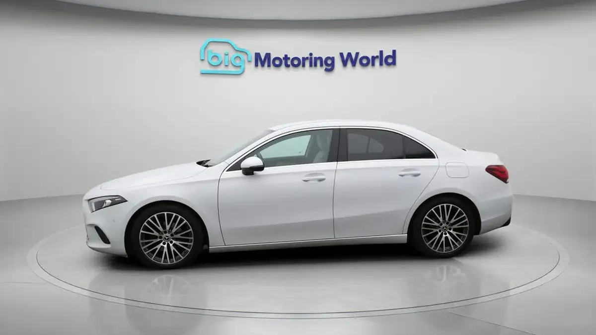 2022-mercedes-benz-a-class-13-a180-sport-executive-edition-saloon-4d-7g-dct-big-4