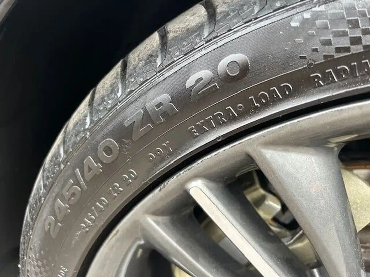 2019-jaguar-xj-series-30td-xj-r-sport-big-10