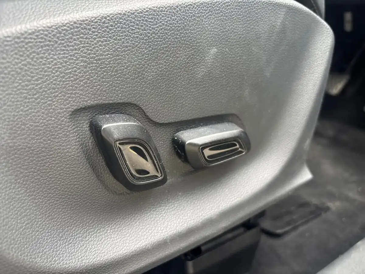 2021-mg-zs-suv-15-vti-tech-exclusive-big-31