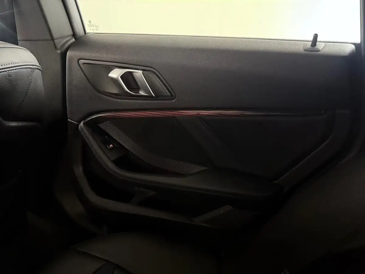 2022-bmw-2-series-15-218i-sport-lcp-coupe-4d-dct-big-24