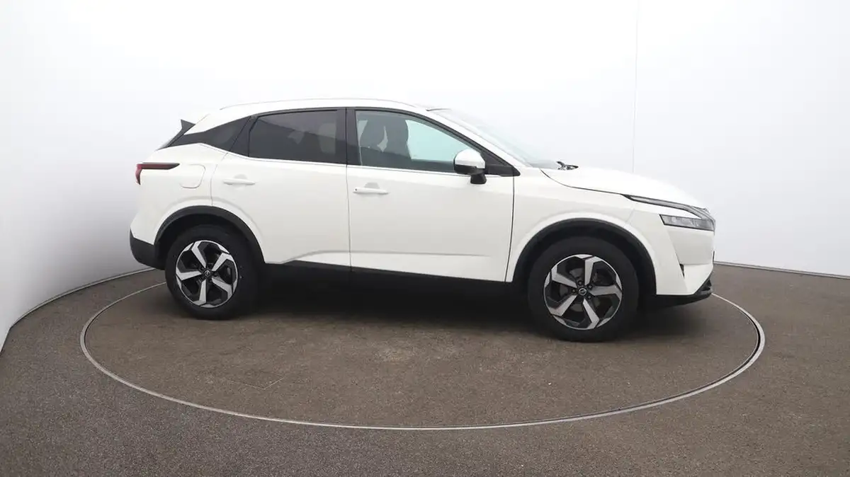 2022-nissan-qashqai-13-dig-t-n-connecta-140ps-big-47