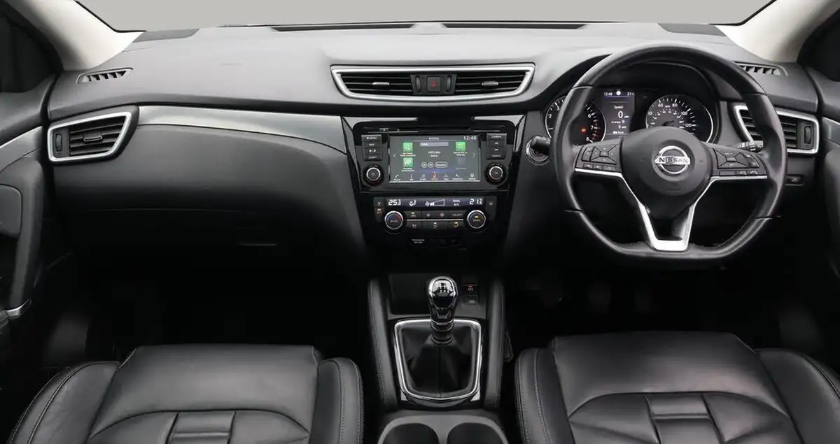 2021-nissan-qashqai-13-dig-t-n-motion-140ps-big-13