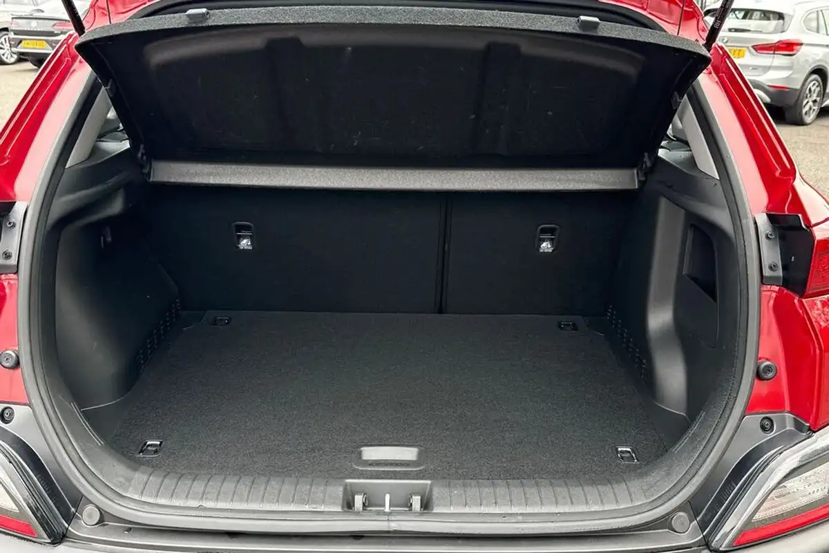 2022-hyundai-kona-16-gdi-se-connect-big-6