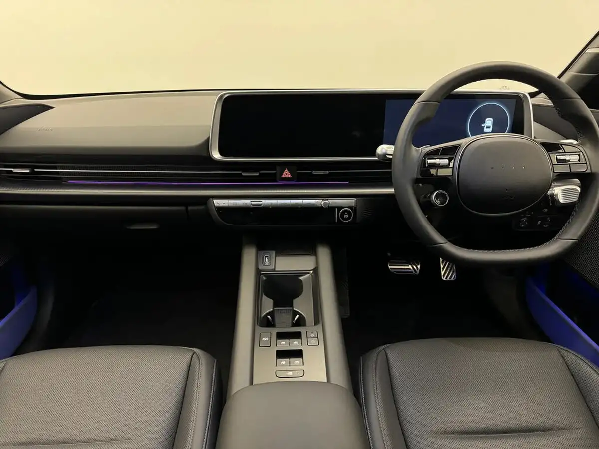 2024-hyundai-ioniq-6-e-premium-228ps-single-rwd-big-1
