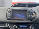 2018-toyota-yaris-15-vvt-i-icon-navi-hybrid-small-27