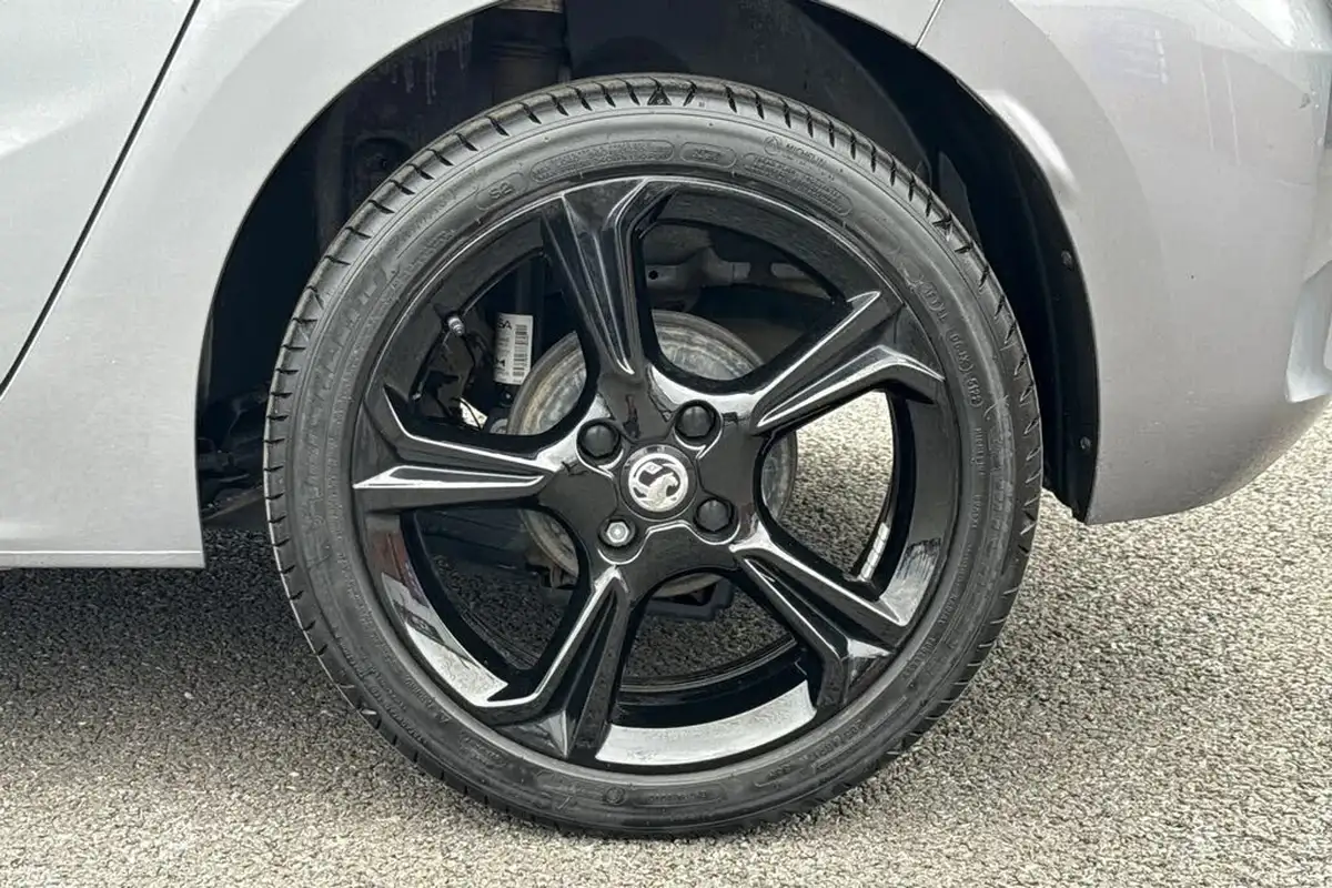 2023-vauxhall-corsa-12i-gs-big-11