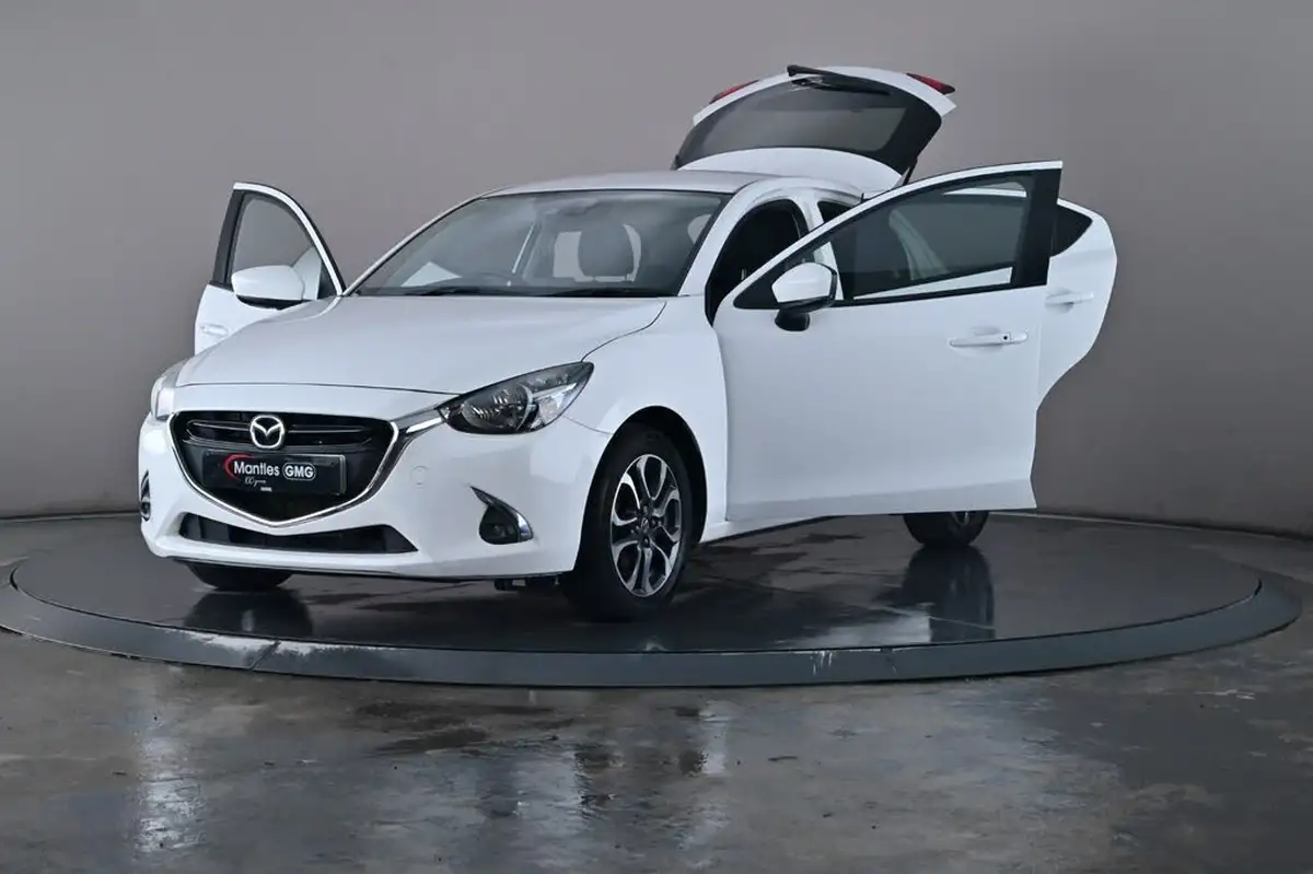 2019-mazda-mazda2-15-sport-nav-big-41