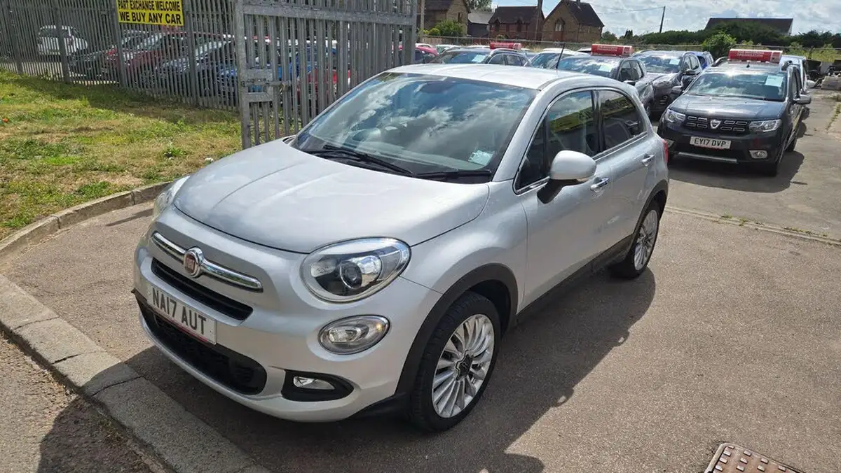 2017-fiat-500x-16-e-torq-lounge-big-6