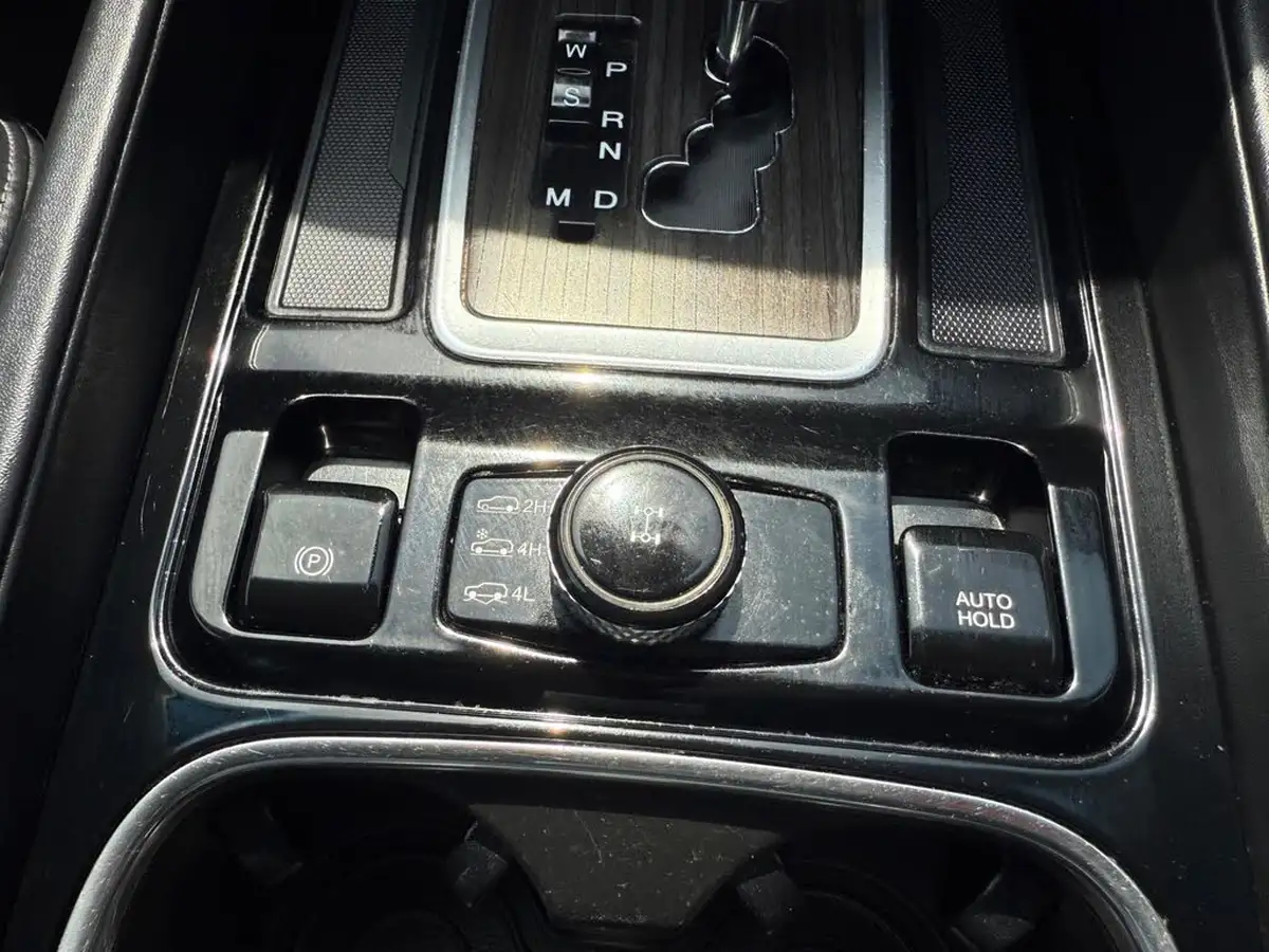 2018-kgm-ssangyong-rexton-22td-ultimate-big-51