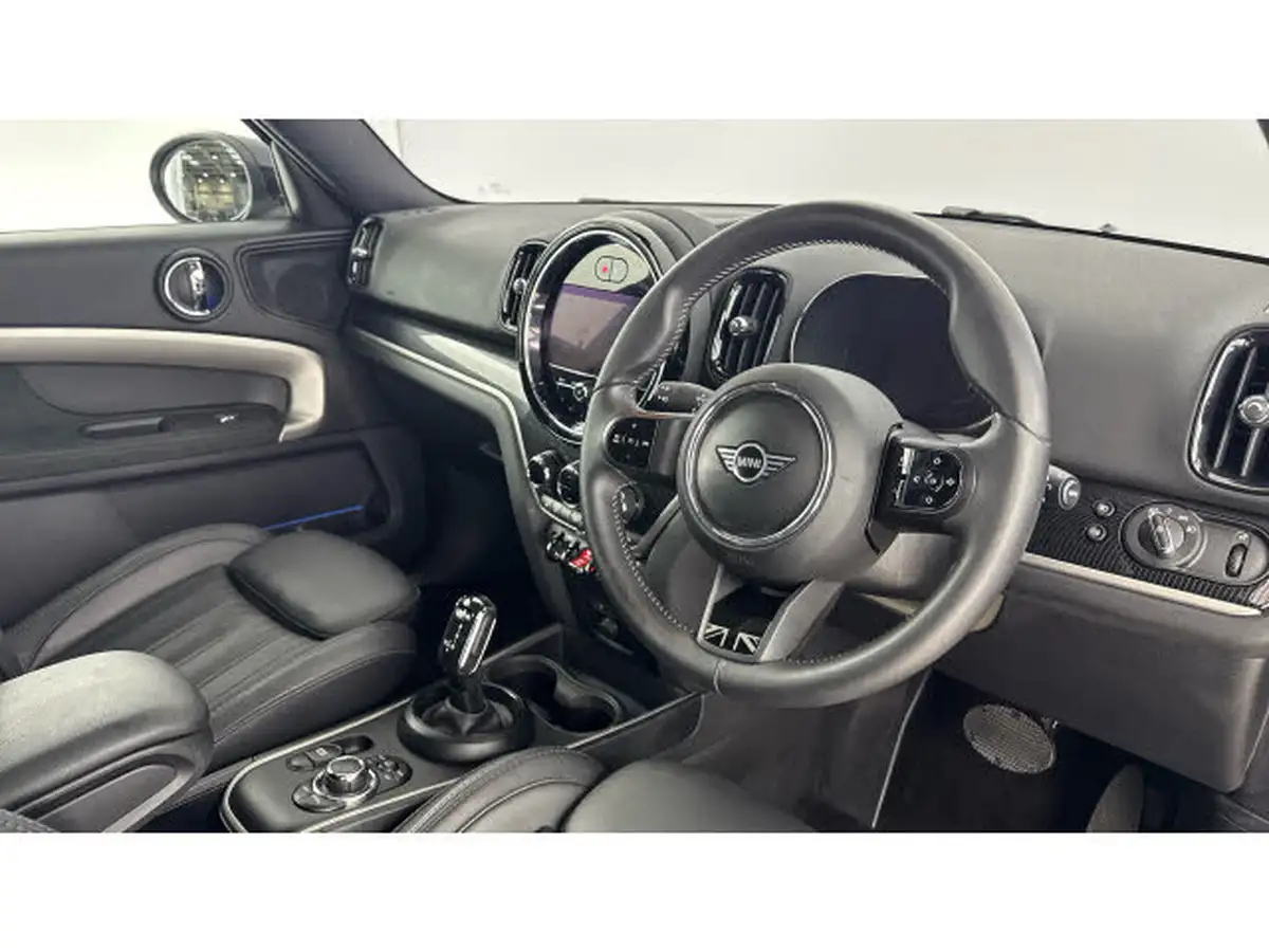 2023-mini-countryman-15-cooper-exclusive-premium-big-5