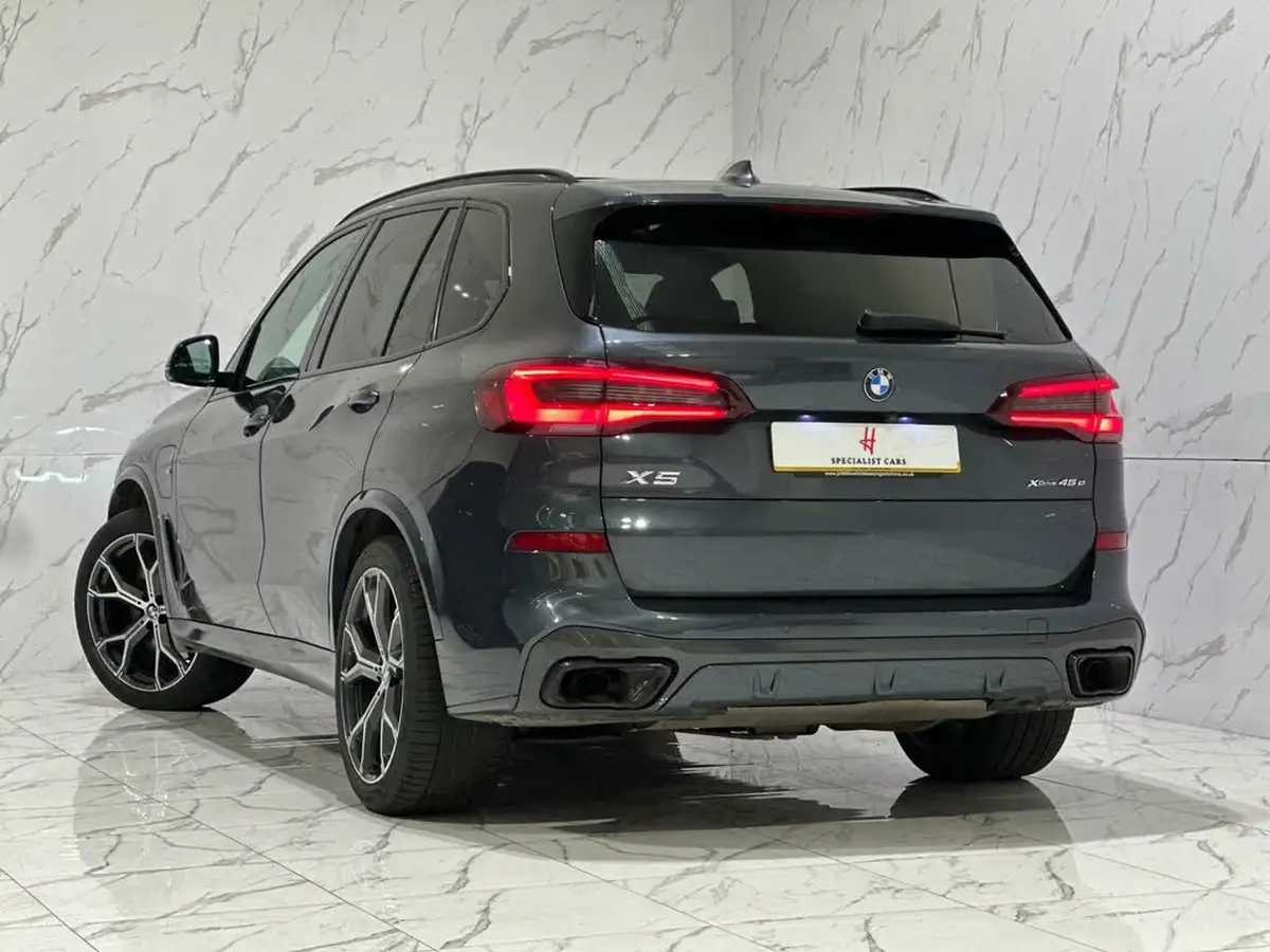 2021-bmw-x5-30-xdrive-45e-m-sport-big-23