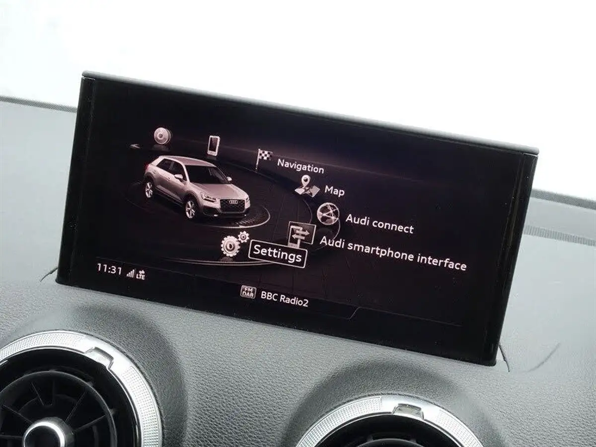 2023-audi-q2-15-35-tfsi-s-line-tronic-big-19