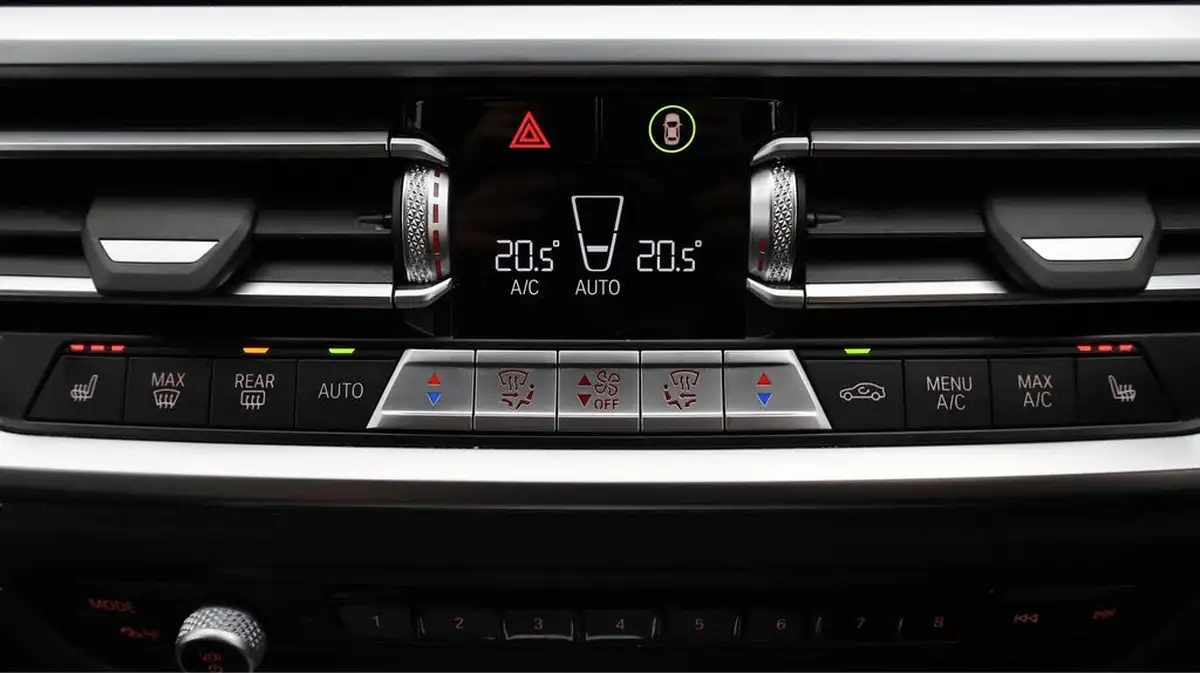 2022-bmw-3-series-20-330e-m-sport-pro-pack-saloon-4d-big-12