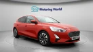 2018-ford-focus-10t-zetec-125ps-hatchback-small-1