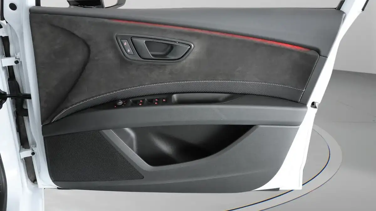 2020-seat-leon-20-tsi-cupra-lux-big-21