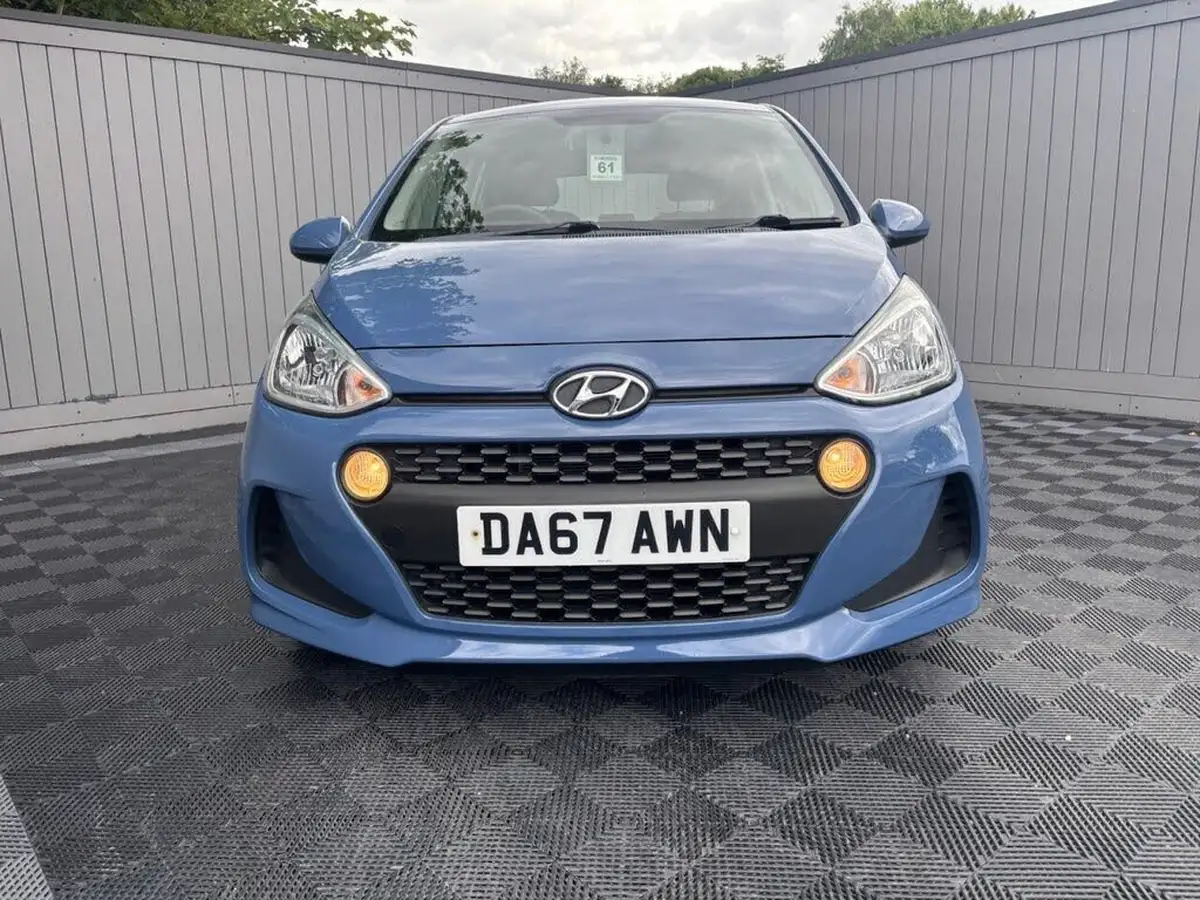 2017-hyundai-i10-10-se-big-6