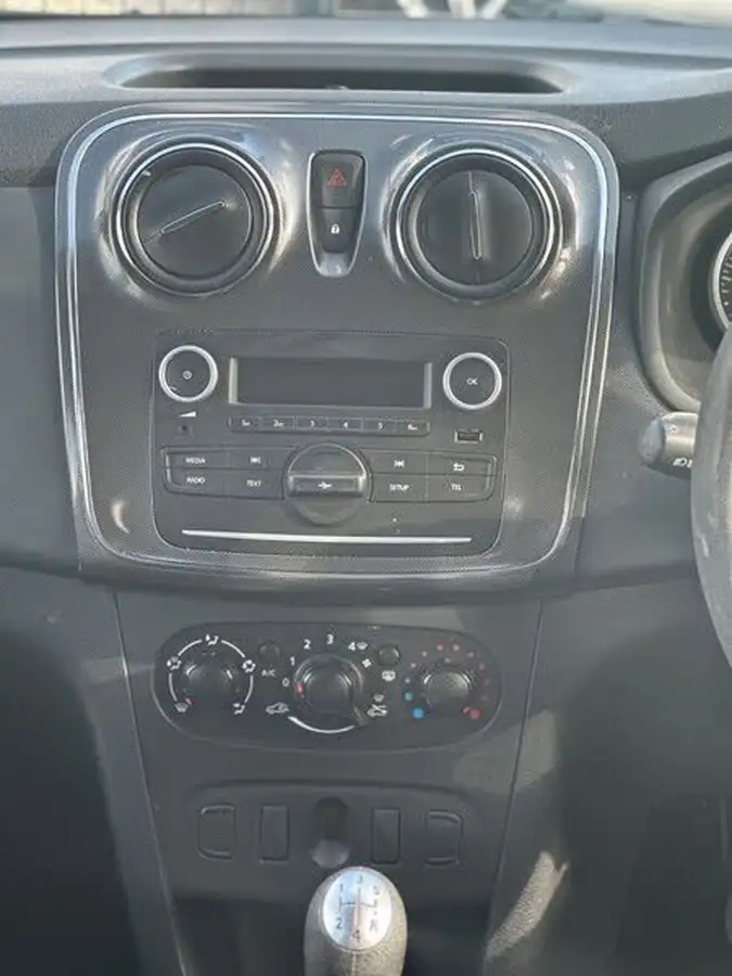 2017-dacia-sandero-stepway-09-tce-ambiance-big-24