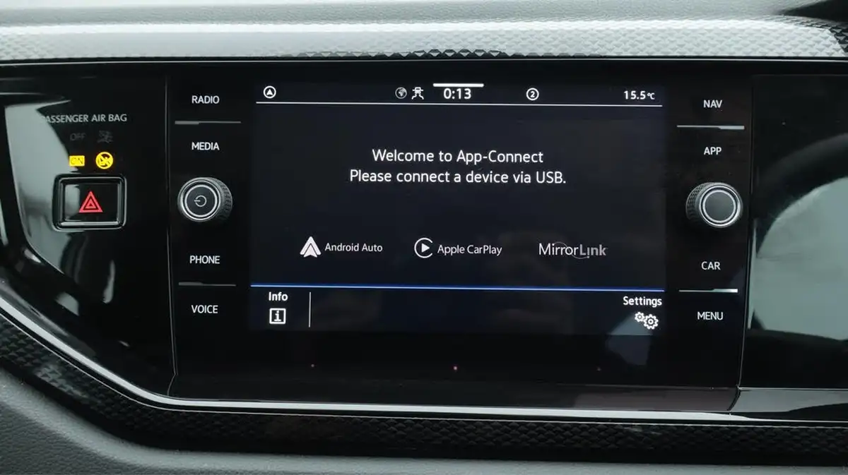 2022-volkswagen-taigo-10-tsi-life-95ps-big-25