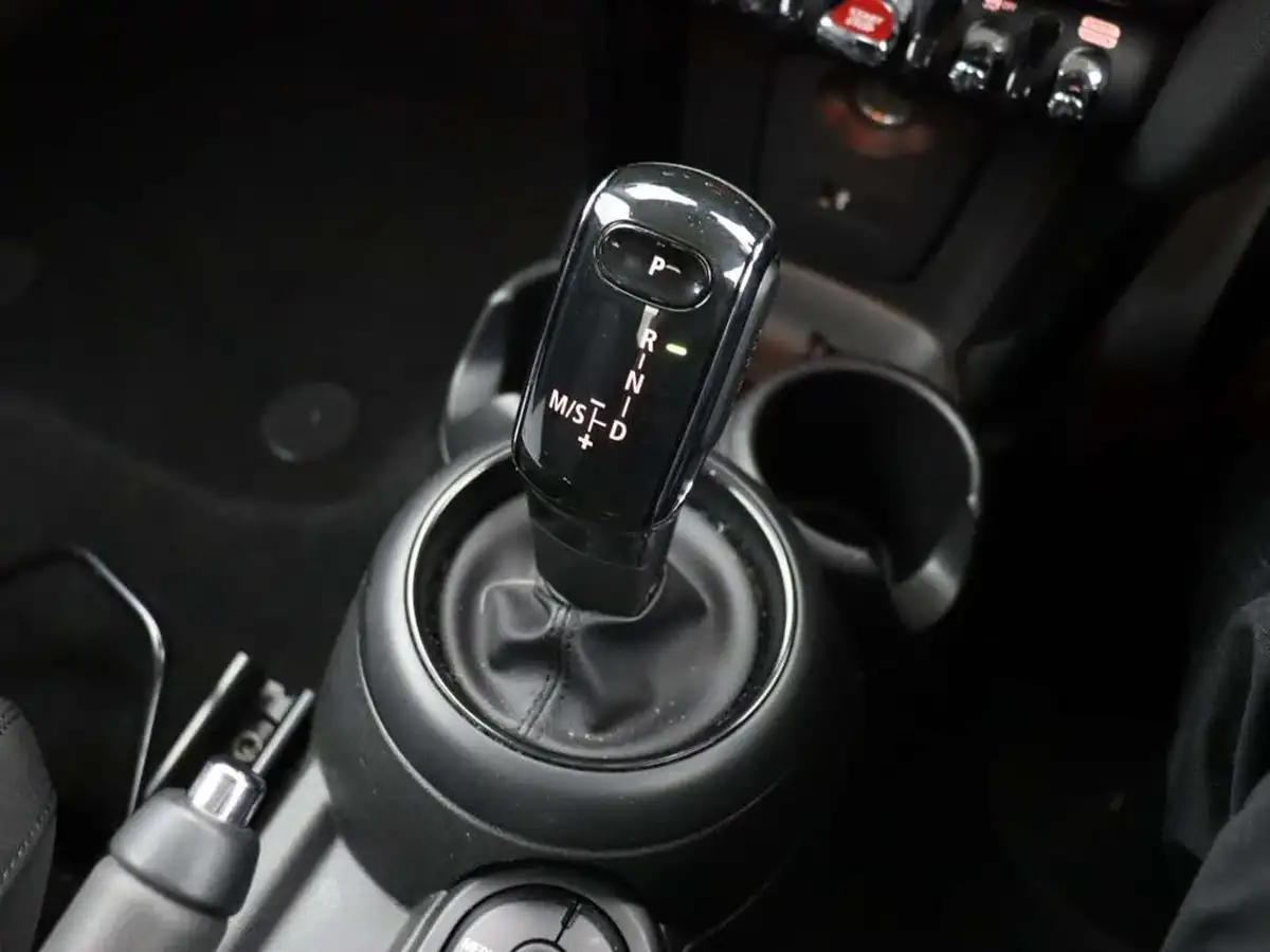 2018-mini-cooper-15-cooper-ss-hatchback-3d-auto-big-29