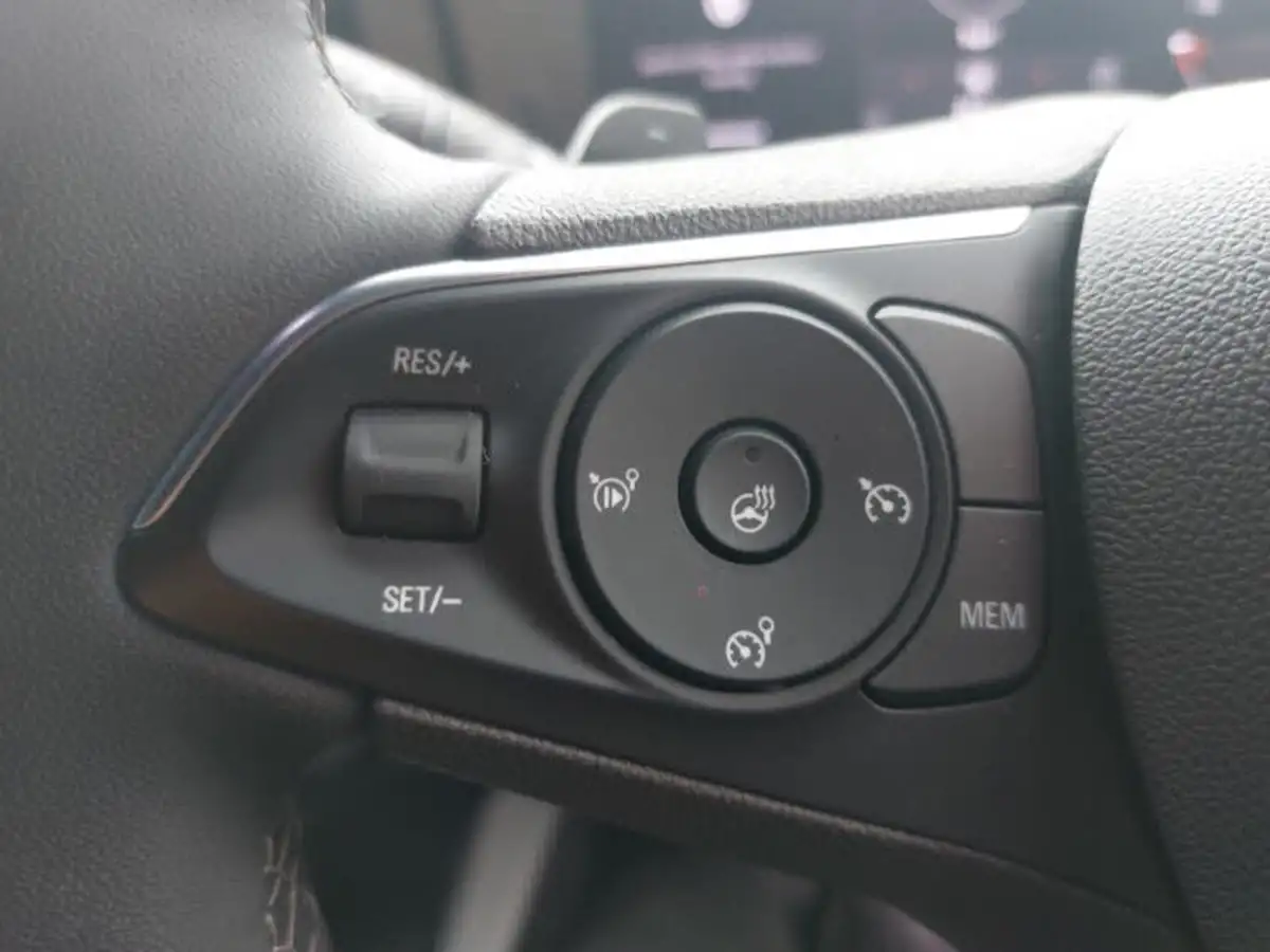2024-vauxhall-mokka-12-gs-130ps-auto-big-13