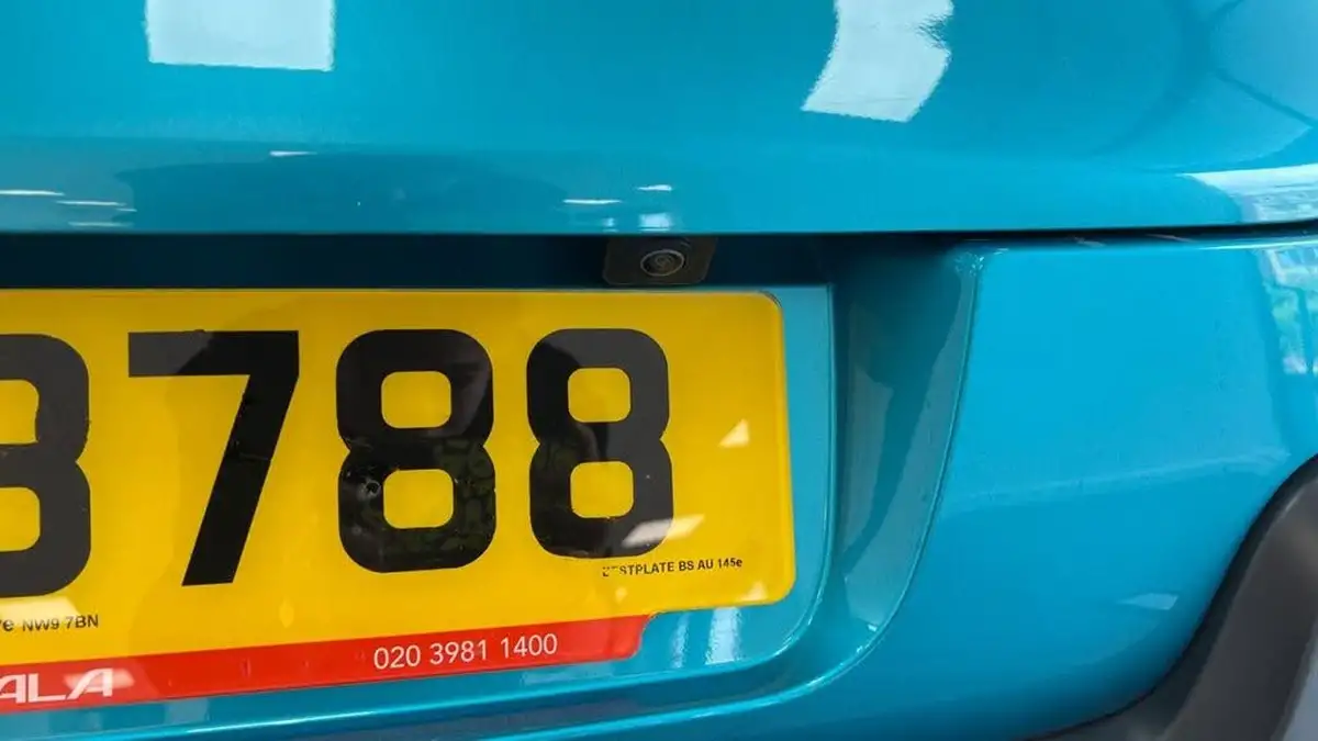 2022-citroen-c3-15bluehdi-shine-plus-ss-big-36